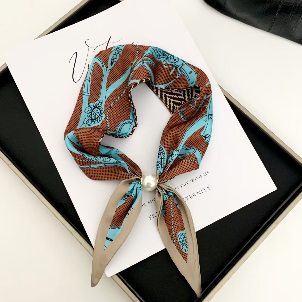 한국 스타일 우아한 진주 자석 스카프 여성 여름 다용도 - Silk Scarf Square 리뷰 및 가격